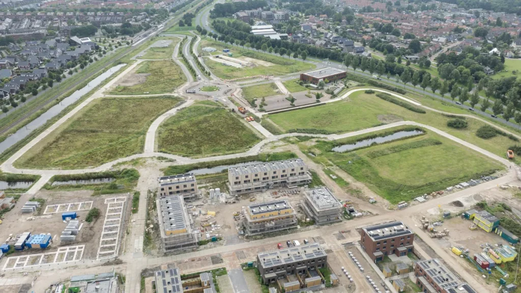 Zwolle start inloopspreekuren over komst azc De Tippe Zwolle start inloopspreekuren over komst azc De Tippe